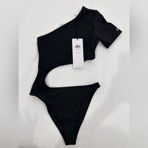 BRAND NEW ALO BODY SUIT